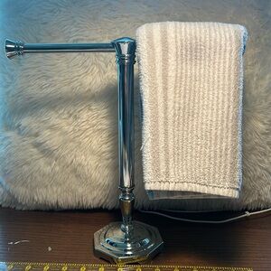 T Shaped Bathroom Towel Rack